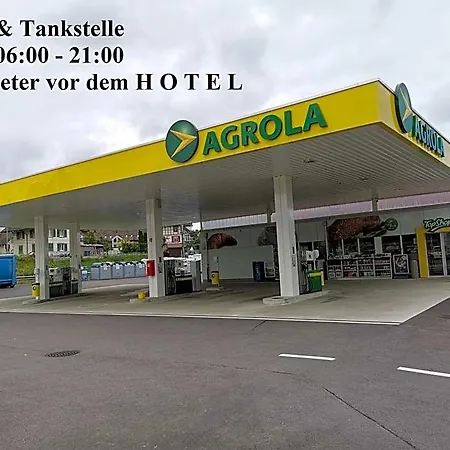 Hotel16 By Messe & Stadion Suisse In Minuten & Late Check-in
